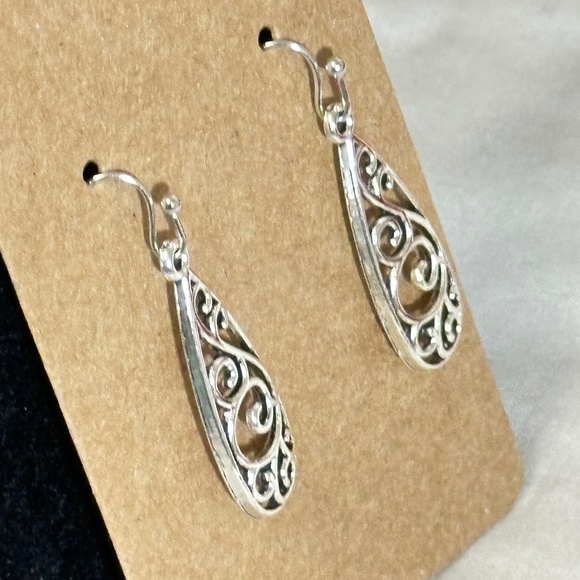 2/$20 Silver tone long thin water droplet filigree hook earrings - Picture 9 of 11